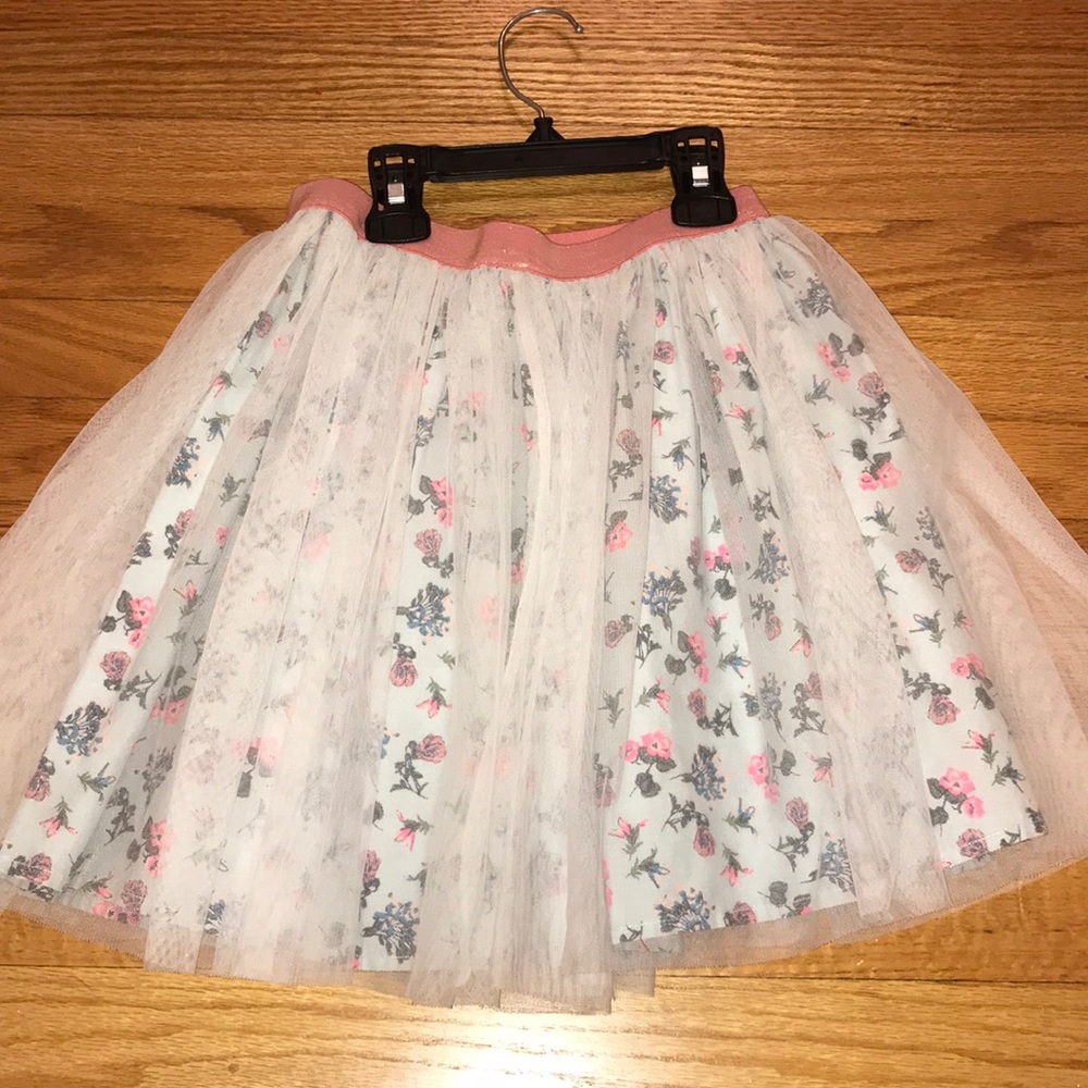Super cute Tucker Tate tutu skirt 👧🏻